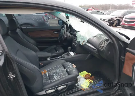 2010 BMW 128I z USA, uszkodzony, nr VIN WBAUP7C57AVK77386